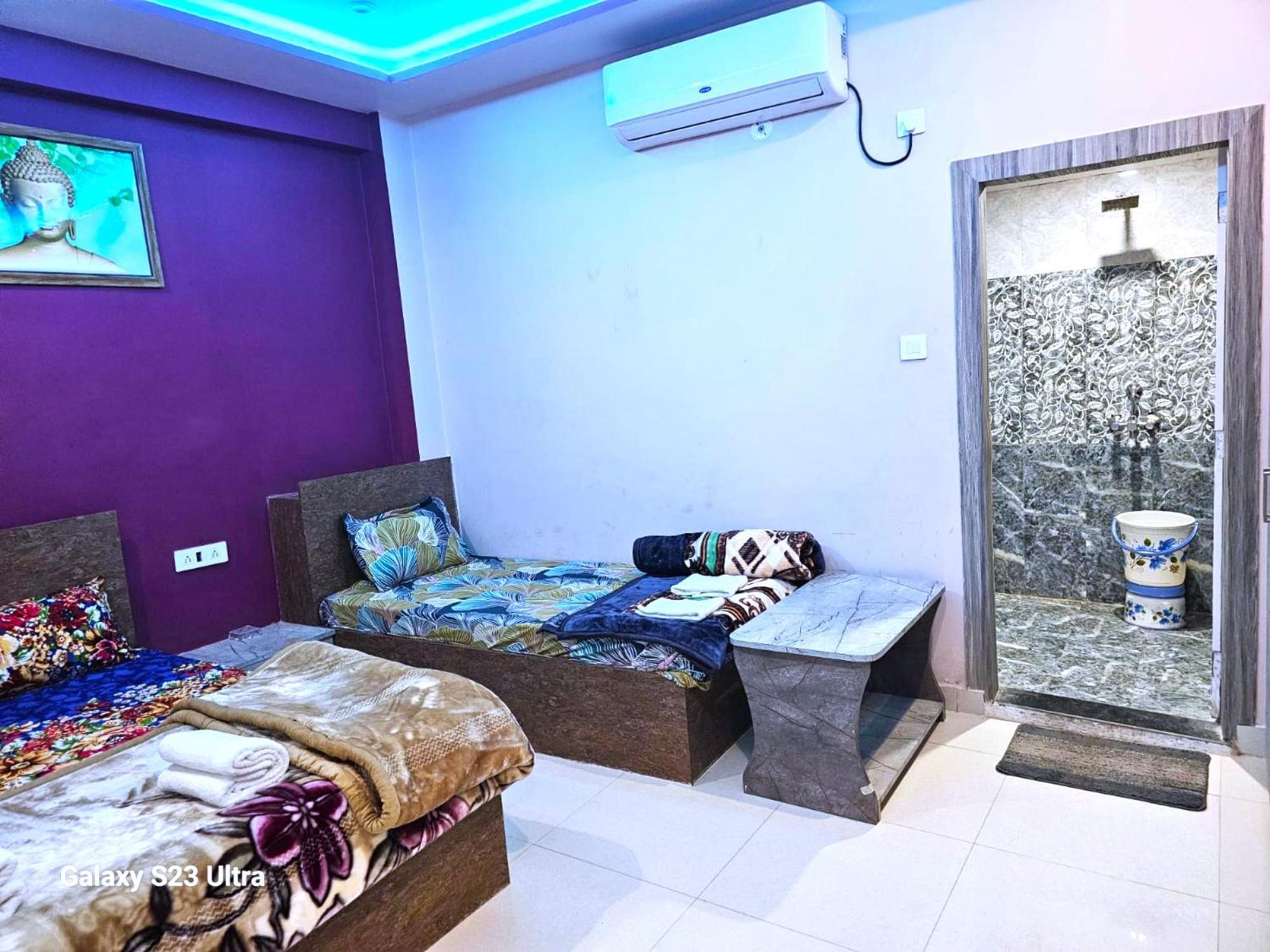 Hotel Kashi Inn Raj Ghat バラナシ エクステリア 写真