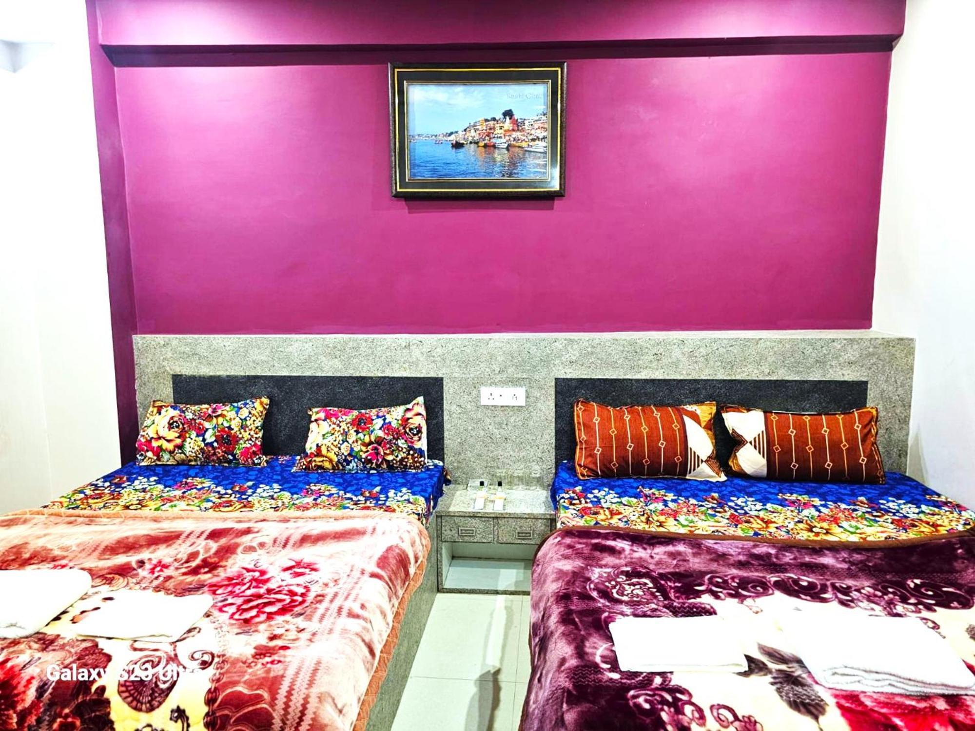 Hotel Kashi Inn Raj Ghat バラナシ エクステリア 写真