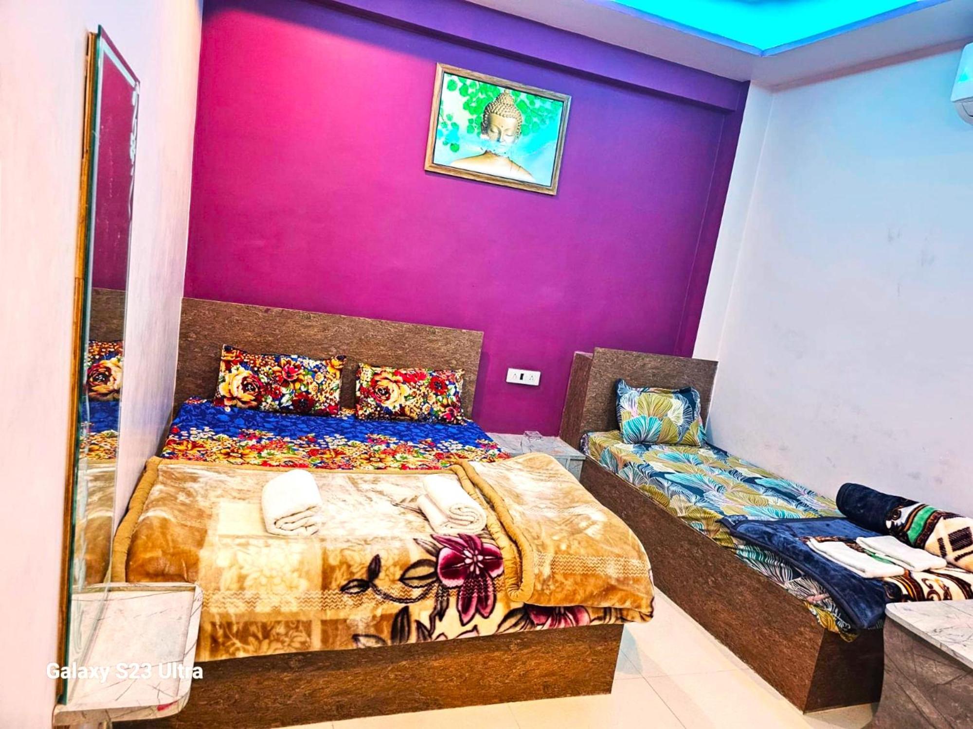 Hotel Kashi Inn Raj Ghat バラナシ エクステリア 写真